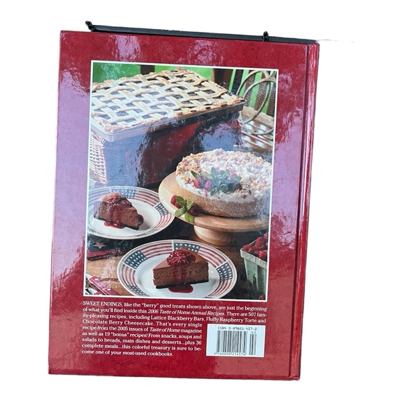 Taste of Home 2006 Annual Recipes Cookbook - Picture 3 of 3